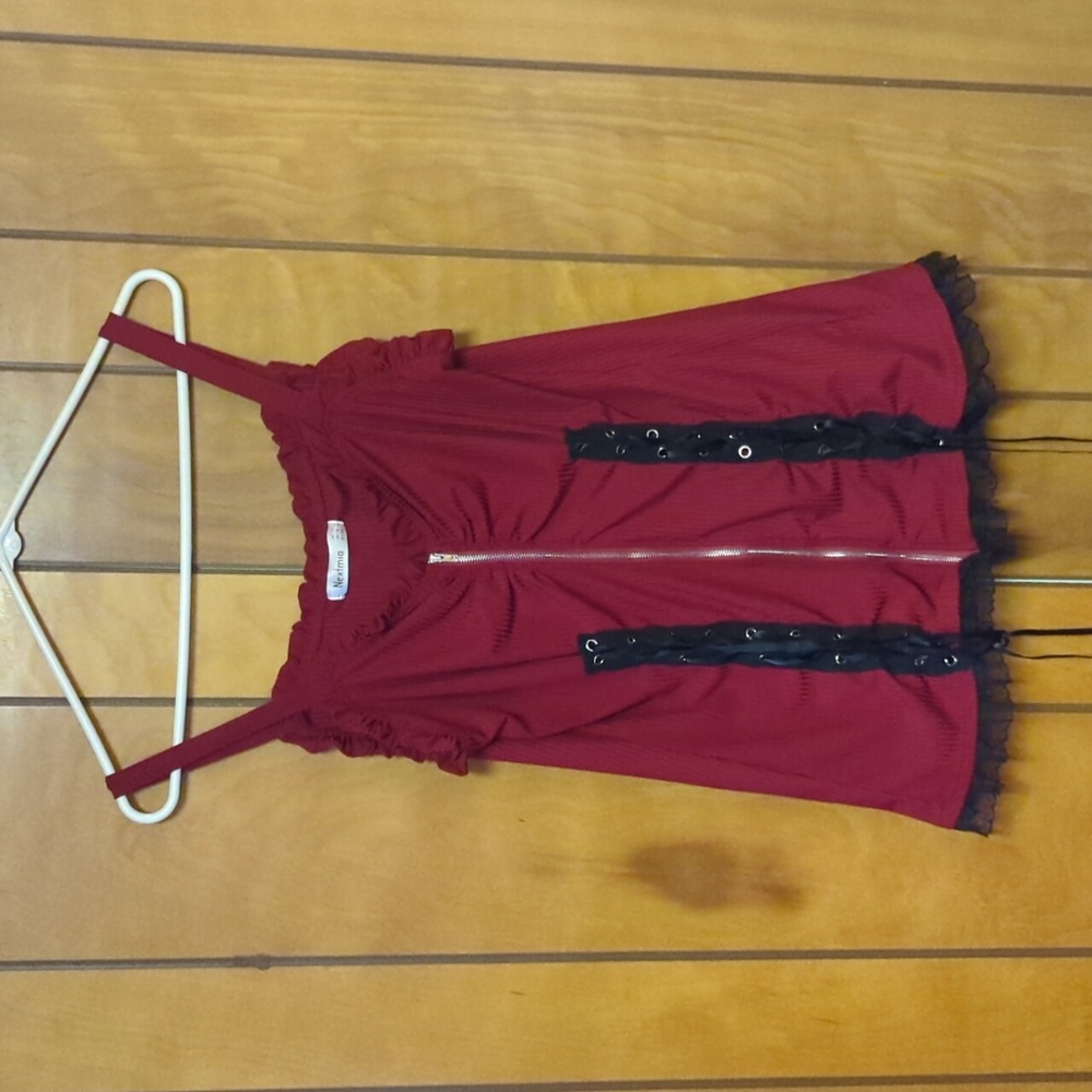⭐MOVING SALE⭐Corset style top